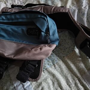 Outward Hound Two-Tone Teal and Gray Backpack